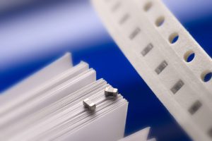 Thermistor voor bevestiging met geleidende lijm