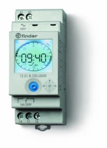 Elektronische tijdschakelklokken in analoge stijl