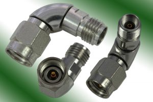 Coaxiale adapters met een rechte radius hoek