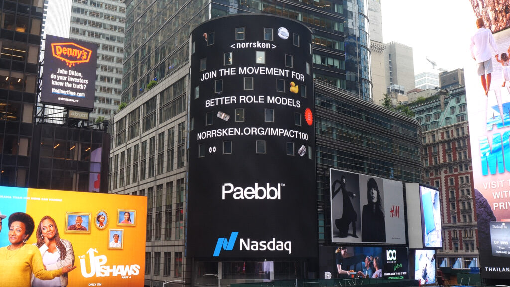 het billboard met Paebbl erop