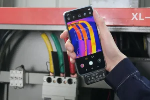Warmtebeeldcamera en akoestische camera voor smartphones